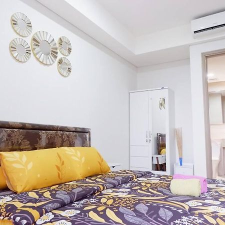 Pik Family 2 Bedroom, 5 Beds & Balcony Best View Джакарта Экстерьер фото