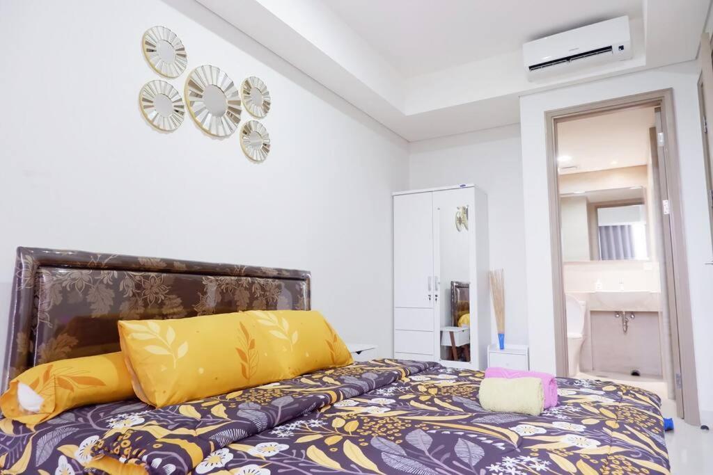 Pik Family 2 Bedroom, 5 Beds & Balcony Best View Джакарта Экстерьер фото